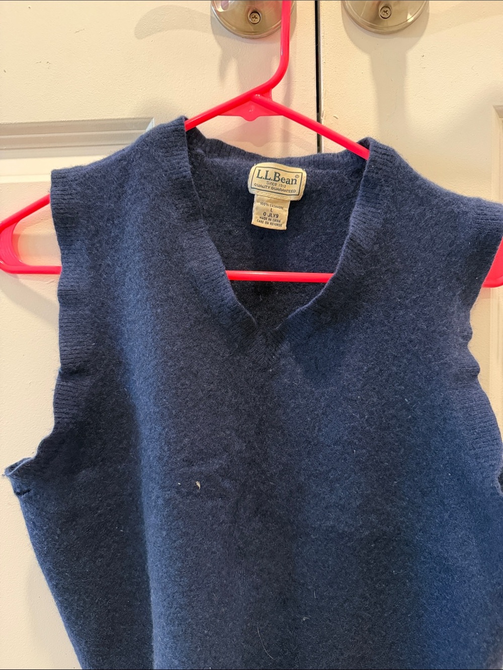 L.L. Bean Women's Dark Navy V-Neck Wool Sweater Vest